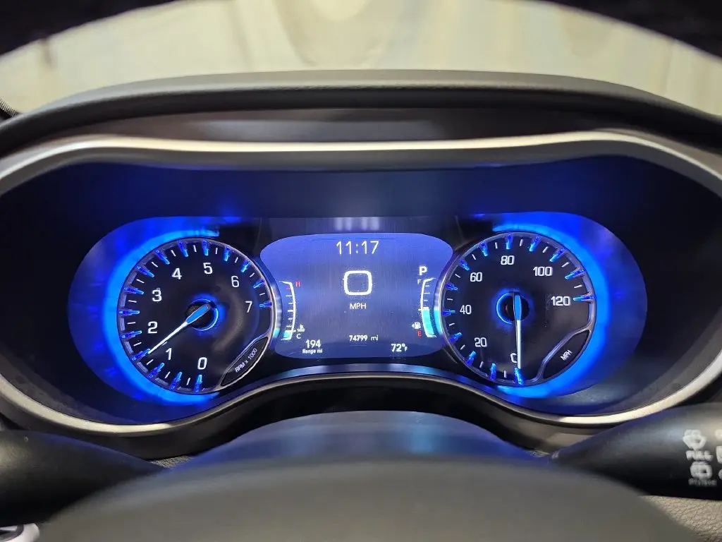 2025 Chrysler Pacifica - $22,605