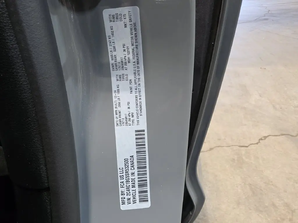 2025 Chrysler Pacifica - $22,605
