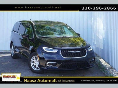 2025 Chrysler Pacifica Select 4DR Mini-Van