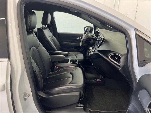 2026 Chrysler Pacifica - $28,990
