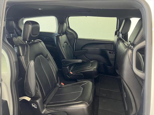 2026 Chrysler Pacifica - $28,990