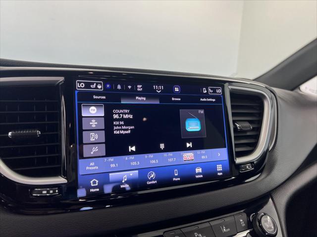 2026 Chrysler Pacifica - $28,990