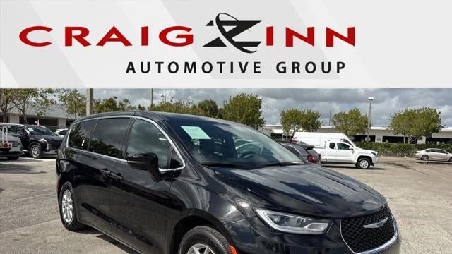 Preowned 2026 Chrysler Pacifica Select for Sale