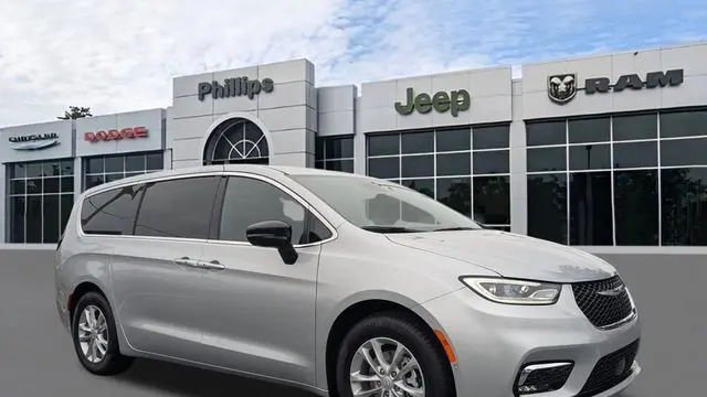 Preowned 2026 Chrysler Pacifica Select for Sale