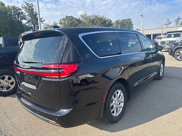 2026 Chrysler Pacifica - $32,994