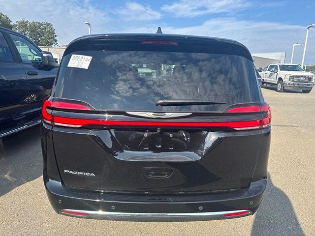 2026 Chrysler Pacifica - $32,994