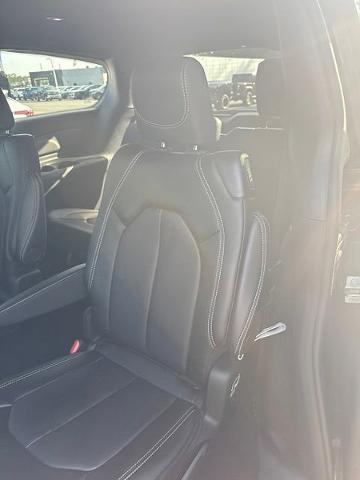 2026 Chrysler Pacifica - $32,994