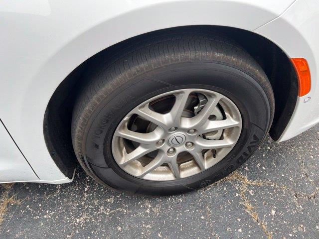 2026 Chrysler Pacifica - $31,480