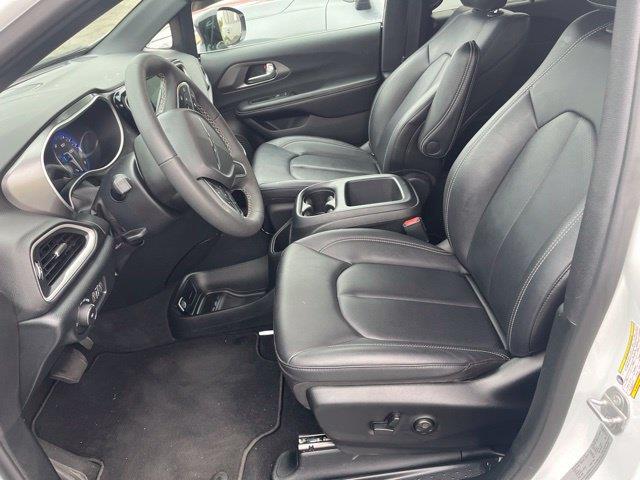 2026 Chrysler Pacifica - $31,480