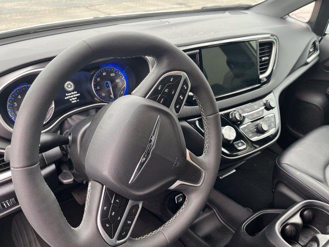 2026 Chrysler Pacifica - $31,480