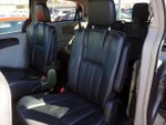 2013 Town and Country Thumbnail 20