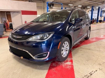 2019 Chrysler Pacifica Touring L 4DR Mini-Van