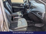 2019 Pacifica Thumbnail 28