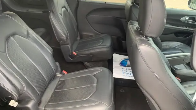 2020 Chrysler Pacifica Touring L