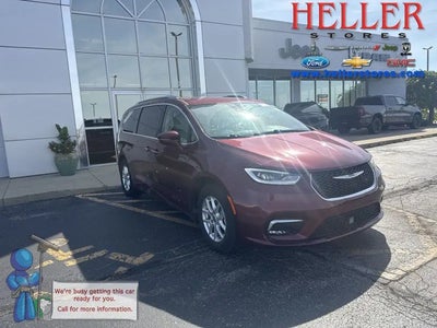Photo of a 2021 Chrysler Pacifica Touring L 4DR Mini-Van for sale