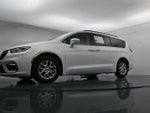 2022 Pacifica Thumbnail 32