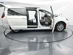 2022 Pacifica Thumbnail 40