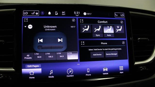 2022 Chrysler Pacifica Touring L