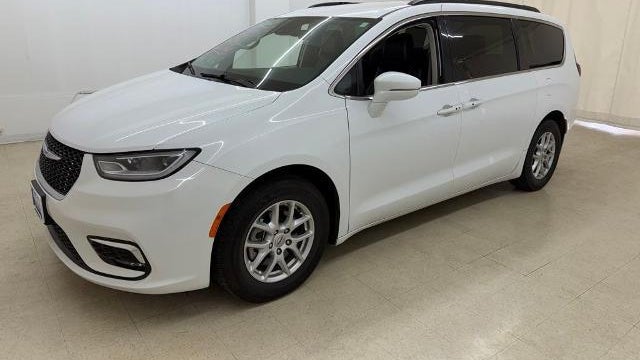 Preowned 2022 Chrysler Pacifica Touring L for Sale