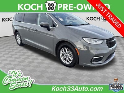 Photo of a 2023 Chrysler Pacifica Touring L 4DR Mini-Van for sale
