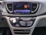 2023 Pacifica Thumbnail 21