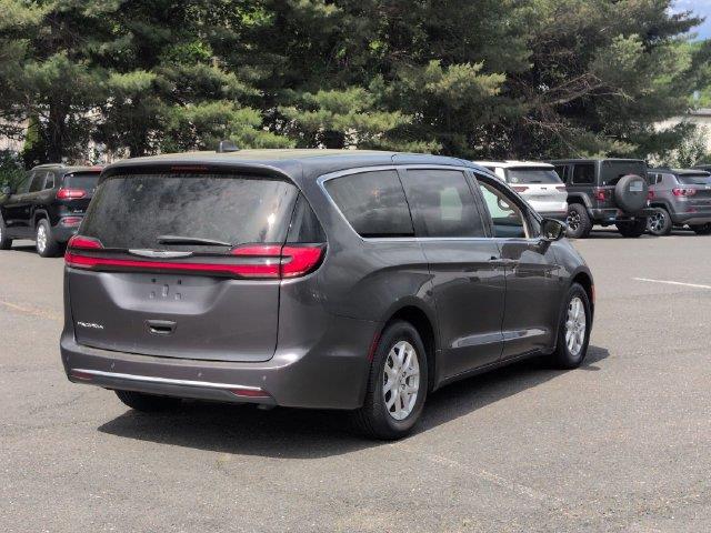 2023 Chrysler Pacifica - $19,943