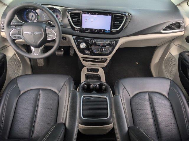 2023 Chrysler Pacifica - $19,943
