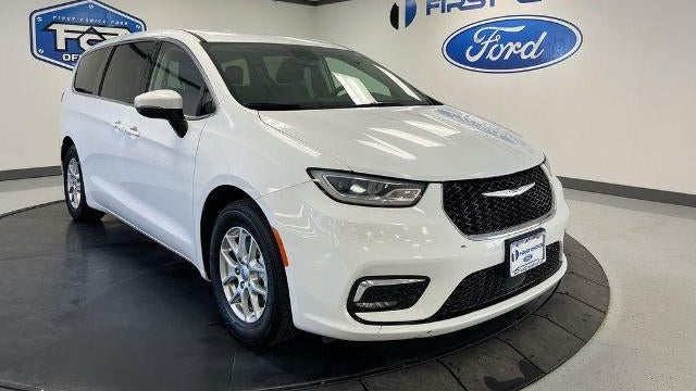 Preowned 2023 Chrysler Pacifica Touring L for Sale