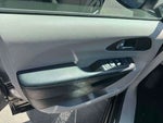 2023 Pacifica Thumbnail 14