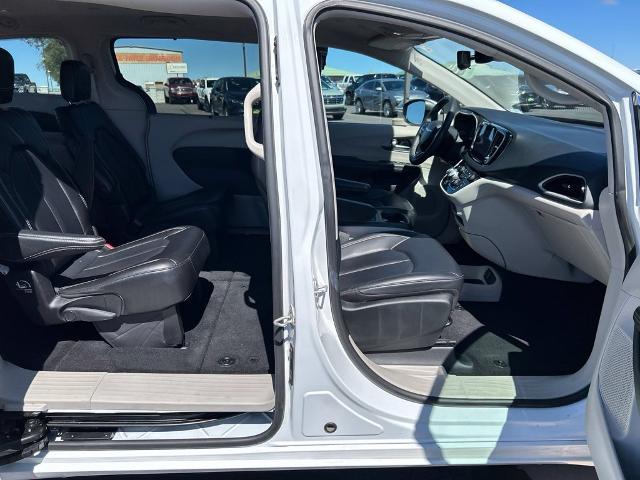 2023 Chrysler Pacifica - $18,992
