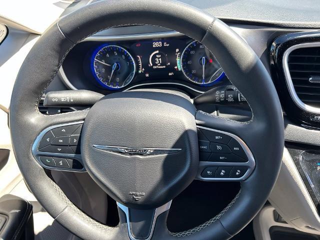 2023 Chrysler Pacifica - $18,992
