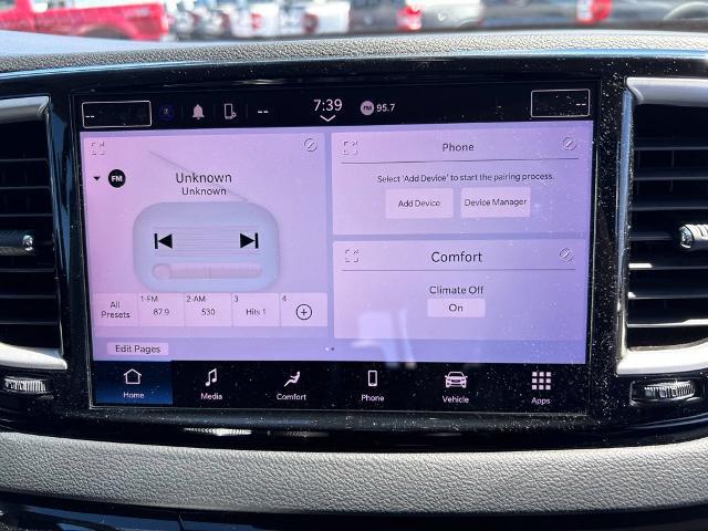 2023 Chrysler Pacifica - $18,992