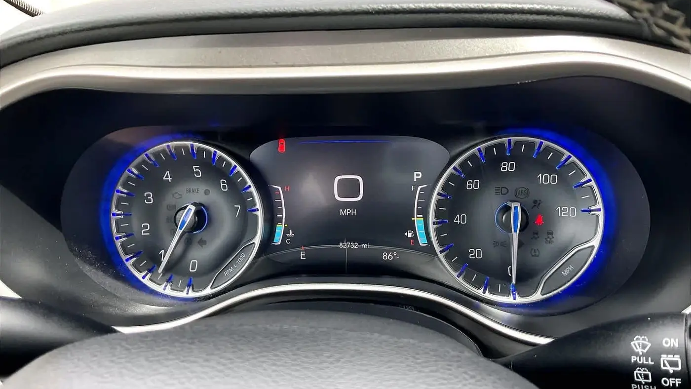 2023 Chrysler Pacifica Touring L