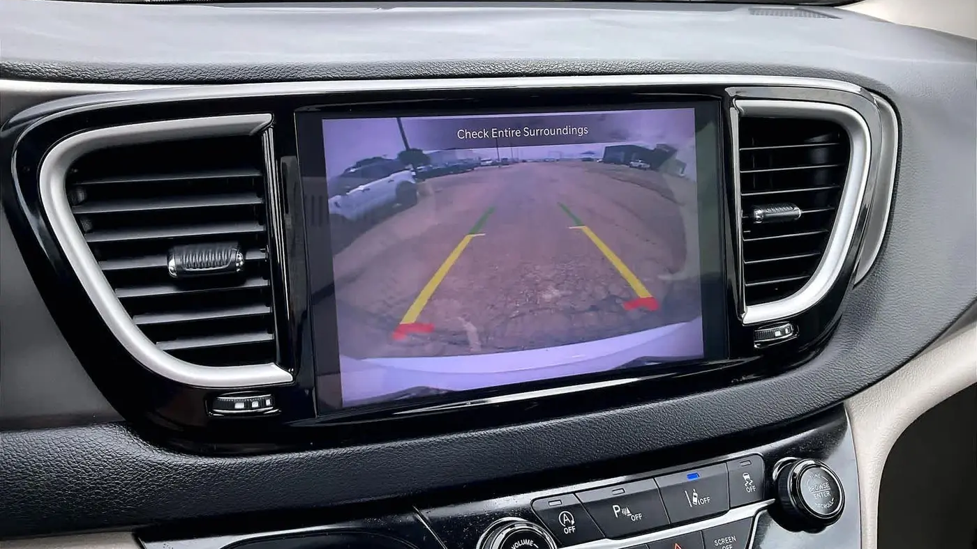 2023 Chrysler Pacifica Touring L