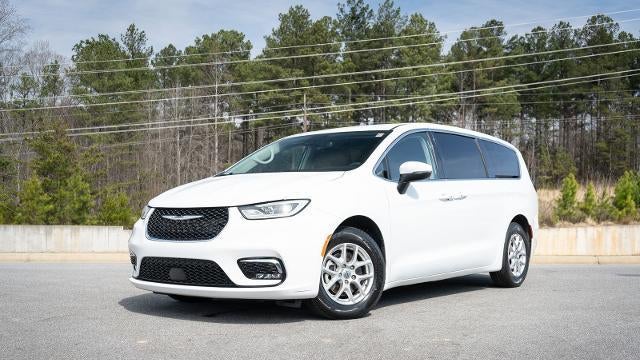 Preowned 2023 Chrysler Pacifica Touring L for Sale