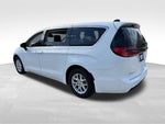 2023 Pacifica Thumbnail 4