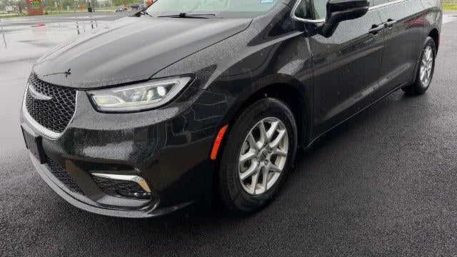 Preowned 2023 Chrysler Pacifica Touring L for Sale