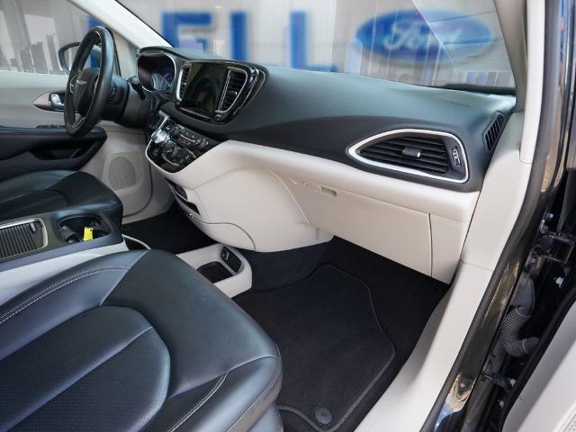 2023 Chrysler Pacifica - $23,259