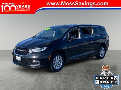 Photo of a 2023 Chrysler Pacifica Touring L 4DR Mini-Van for sale