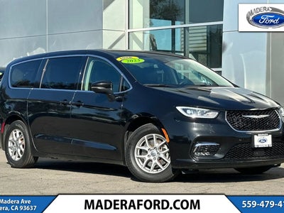 2023 Chrysler Pacifica Touring L 4DR Mini-Van