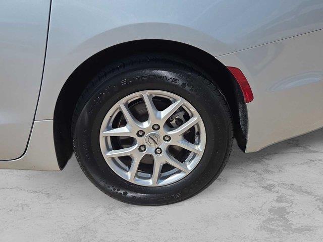 2023 Chrysler Pacifica - $21,488