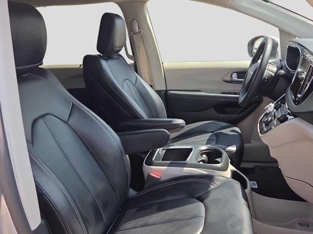 2023 Chrysler Pacifica - $21,488