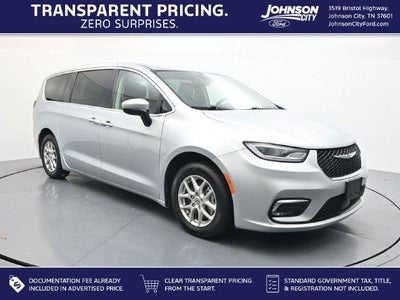 2023 Chrysler Pacifica Touring L 4DR Mini-Van