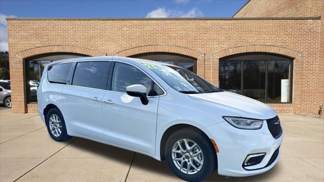 Preowned 2023 Chrysler Pacifica Touring L for Sale