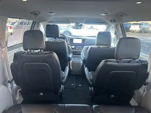 2024 Chrysler Pacifica - $29,490