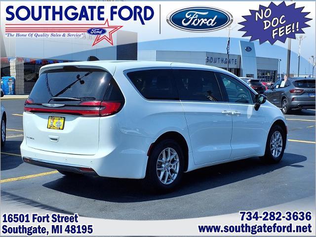 2024 Chrysler Pacifica - $25,780