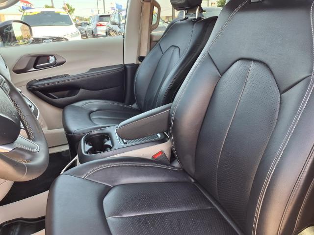 2024 Chrysler Pacifica - $25,780