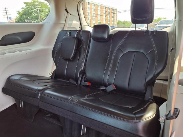 2024 Chrysler Pacifica - $25,780