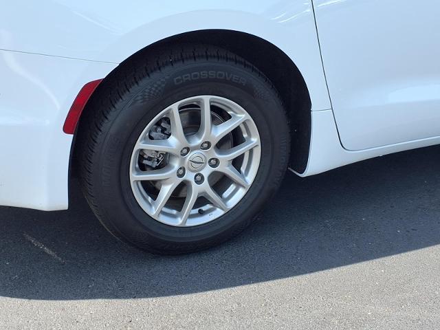 2024 Chrysler Pacifica - $25,780