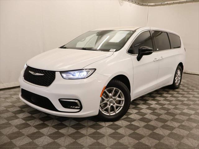 2024 Chrysler Pacifica